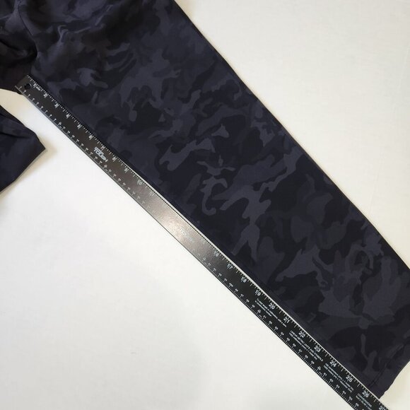 Lululemon Keep It Moving 7/8‎ High Rise Pant 4 Incognito Camo Multi Gray W5DBDS - Picture 8 of 13